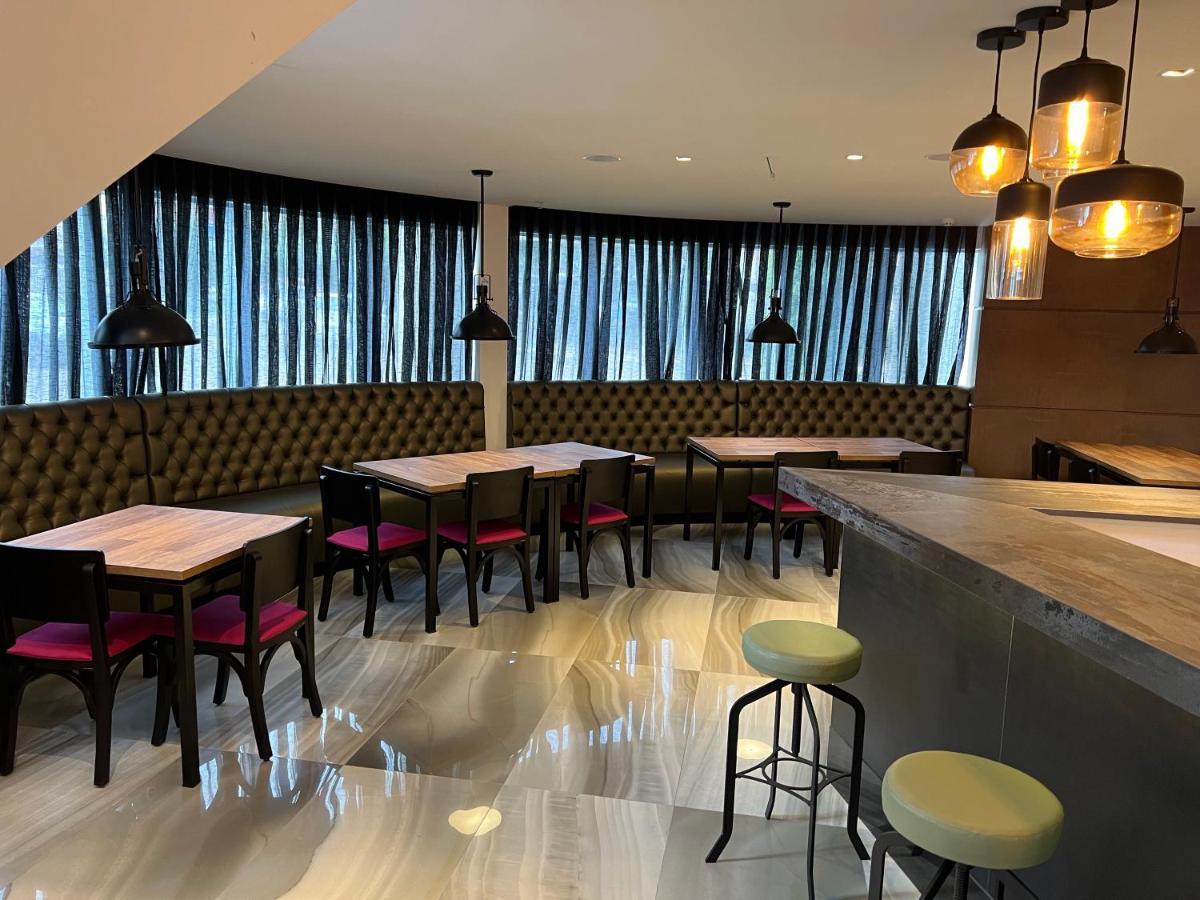 Qs Marista Hotel By Atlas Гояния Экстерьер фото