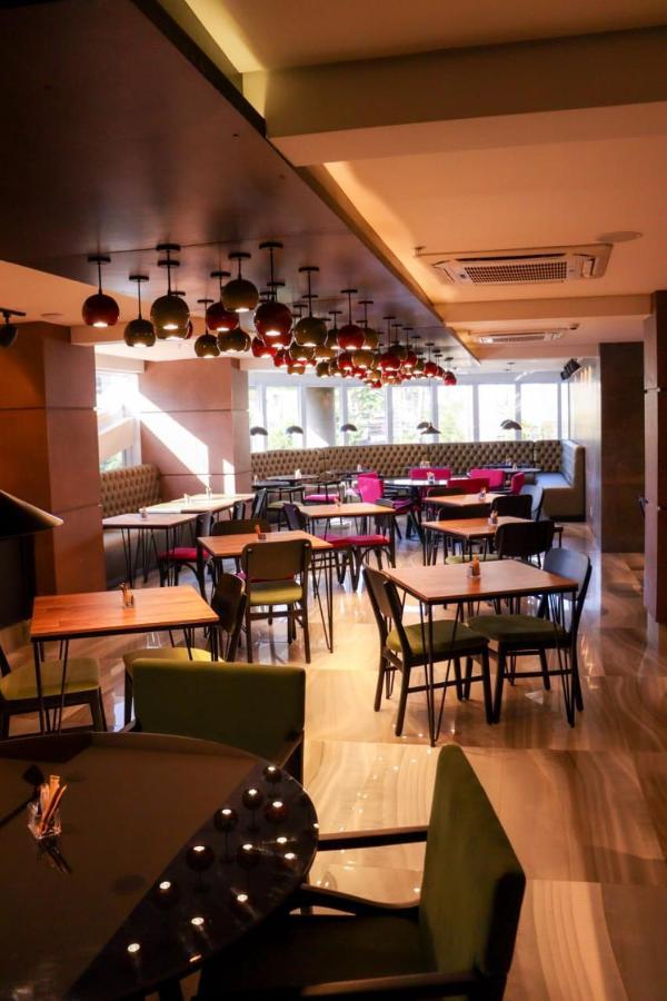 Qs Marista Hotel By Atlas Гояния Экстерьер фото