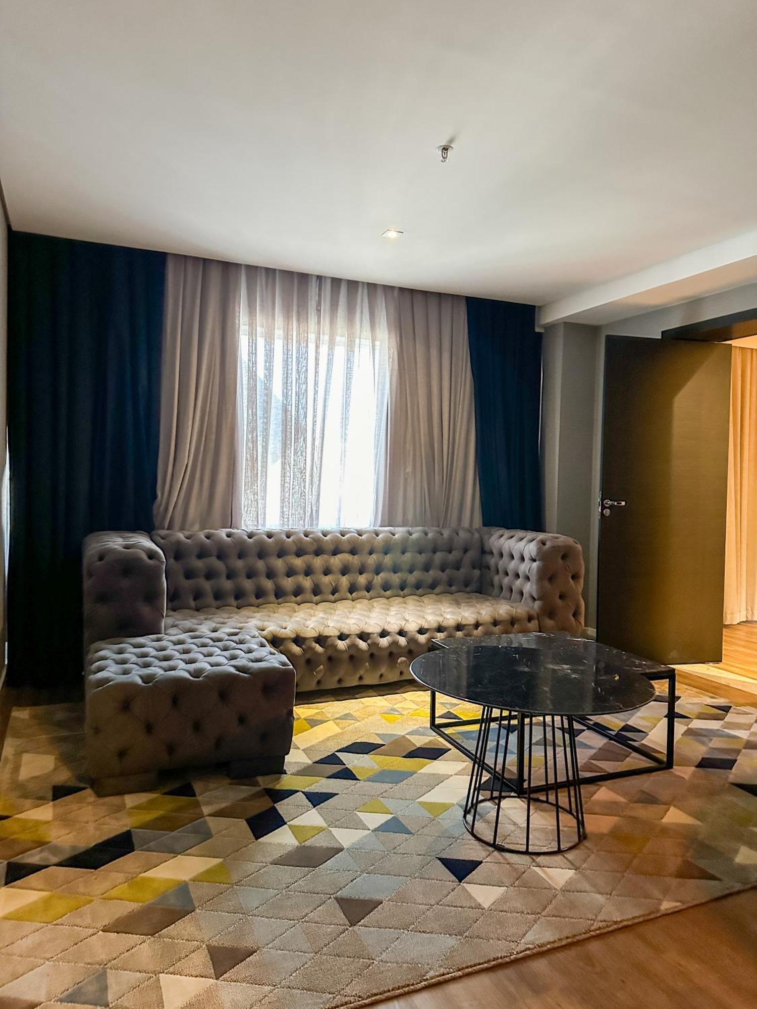 Qs Marista Hotel By Atlas Гояния Экстерьер фото